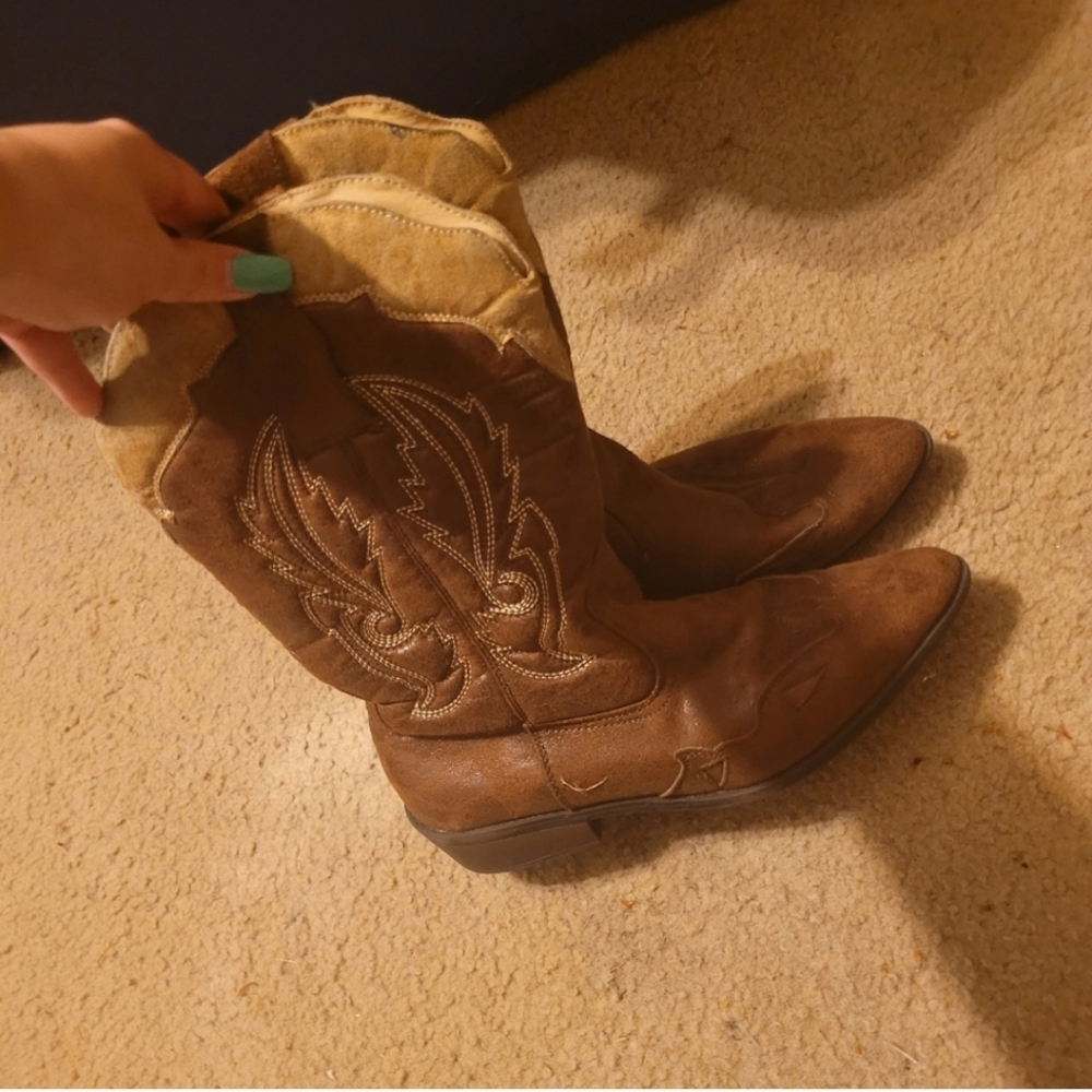 Western Cowgirl boots
